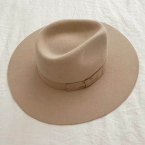 Urban Outfitters fedora
